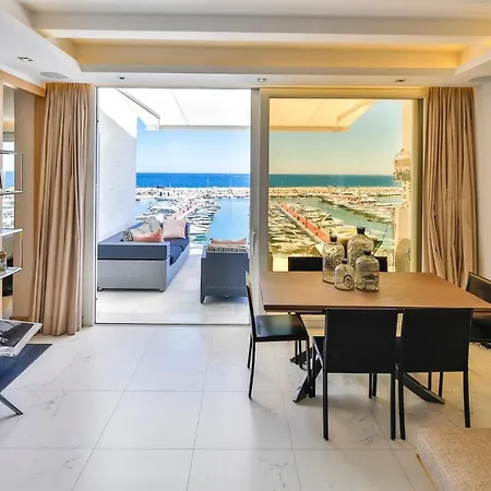 306 -luxury Selection- Puerto Banus Front Line Penthouse Apartment *
