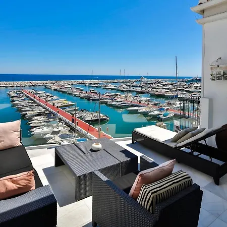 306 -luxury Selection- Puerto Banus Front Line Penthouse * Marbella